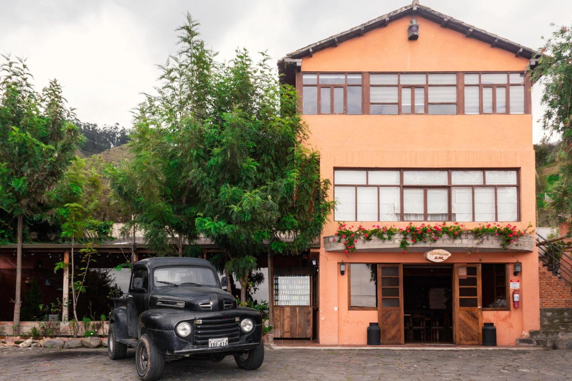 Quinta Loren Hosteria Ambato Exterior foto